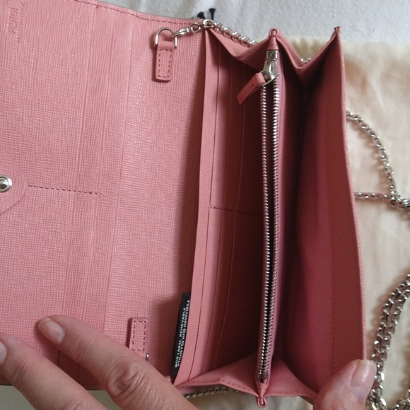 FENDI Monster Wallet on Chain - Picture 4 of 8